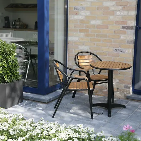 Lievejan Bed & Breakfast 4*